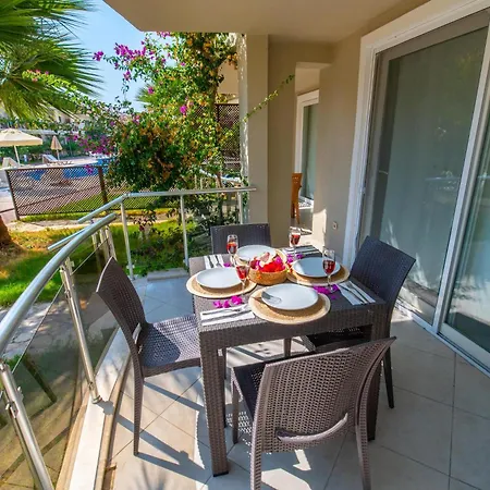 Sunset Club Aqualettings Mermaid 37 شقة *